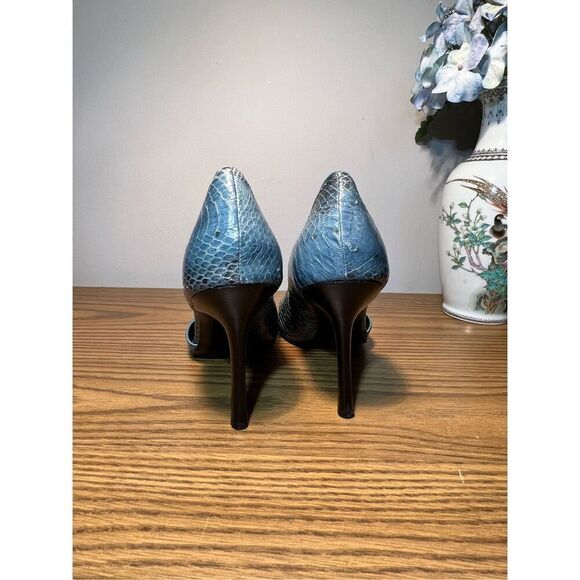 BCBGMaxAzaria Snakeskin Blue Heels | 8.5 - Picture 3 of 9